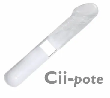 Accesorio ergonómico Cii-pote diseñado como funda acoplable para el mando Wiimote de la consola Nintendo Wii